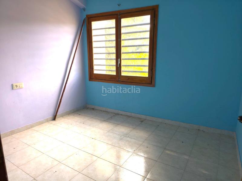 Foto ebb8dcb7-6740-4804-b370-d62d67b0cb08. Xalet amb xemeneia aparcament a Pontons Foto ebb8dcb7-6740-4804-b370-d62d67b0cb08. Xalet amb xemeneia aparcament a Pontons