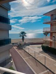 Apartment Avinguda de la diputació. Apartamento frente a la playa 1ª linea Apartment Avinguda de la diputació. Apartamento frente a la playa 1ª linea