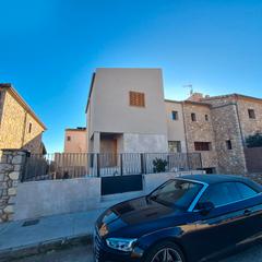 Rent Towny house in Lloseta. Precioso chalet pareado a estrenar en lloseta Rent Towny house in Lloseta. Precioso chalet pareado a estrenar en lloseta