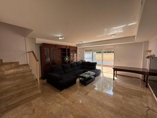 Rent Semi detached house in Oliva Pueblo. Adosado de alquiler en oliva Rent Semi detached house in Oliva Pueblo. Adosado de alquiler en oliva