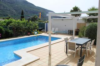 Affitto Chalet Camí font drova 2. Alquiler de septiembre a junio Affitto Chalet Camí font drova 2. Alquiler de septiembre a junio
