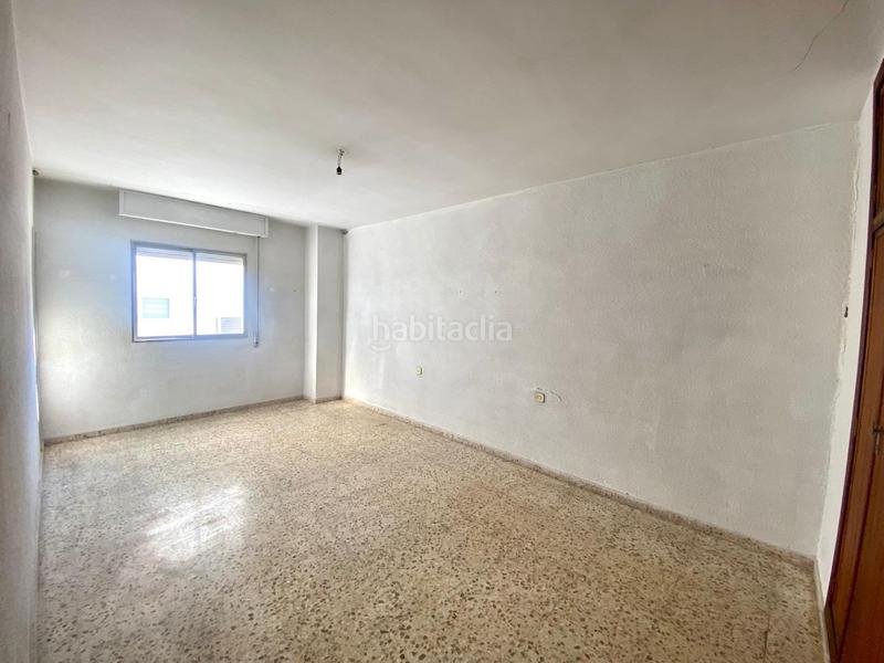 Foto a5a32068-ae01-496e-af70-bcb10907ed79. Pis a Silla Foto a5a32068-ae01-496e-af70-bcb10907ed79. Pis a Silla