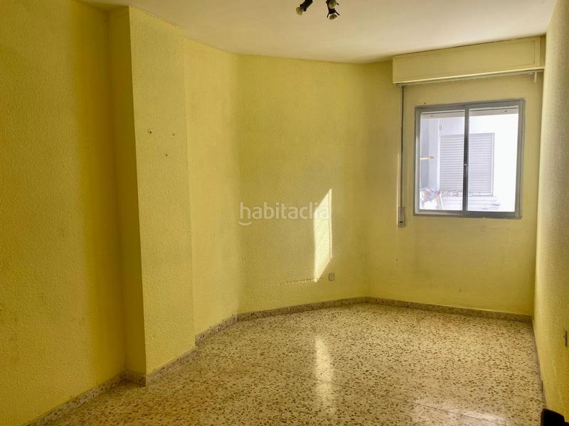 Foto e55cdcb6-895c-4c2b-a878-d87128603cd2. Pis a Silla Foto e55cdcb6-895c-4c2b-a878-d87128603cd2. Pis a Silla