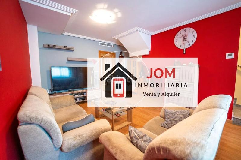 Foto b0245bf3-7c2b-4d87-96aa-7488d006c285. Semi detached house with fireplace heating parking pool in Casas de Juan Núñez Foto b0245bf3-7c2b-4d87-96aa-7488d006c285. Semi detached house with fireplace heating parking pool in Casas de Juan Núñez