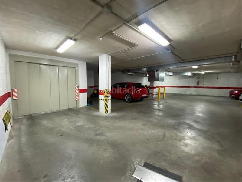 Foto cfc5b027-da8c-474b-8da2-6acc3e988fb9. Parking coche garaje zona levante en Viñuela - Rescatado Córdoba Foto cfc5b027-da8c-474b-8da2-6acc3e988fb9. Parking coche garaje zona levante en Viñuela - Rescatado Córdoba