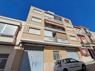 Etagenwohnung  Linares. Piso en calle linares, puente genil Etagenwohnung  Linares. Piso en calle linares, puente genil