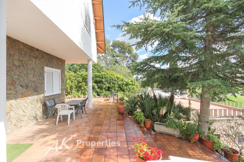 Foto 7c375272-3e47-405f-9852-2b2fb980ced4. Maison dans carrer cal tarda 9 dans Bruguers Gavà Foto 7c375272-3e47-405f-9852-2b2fb980ced4. Maison dans carrer cal tarda 9 dans Bruguers Gavà