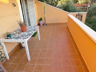 Casa adossada a Ca n´Oriol. Casa grande de 4 hab,con terrazas y garaje Casa adossada a Ca n´Oriol. Casa grande de 4 hab,con terrazas y garaje