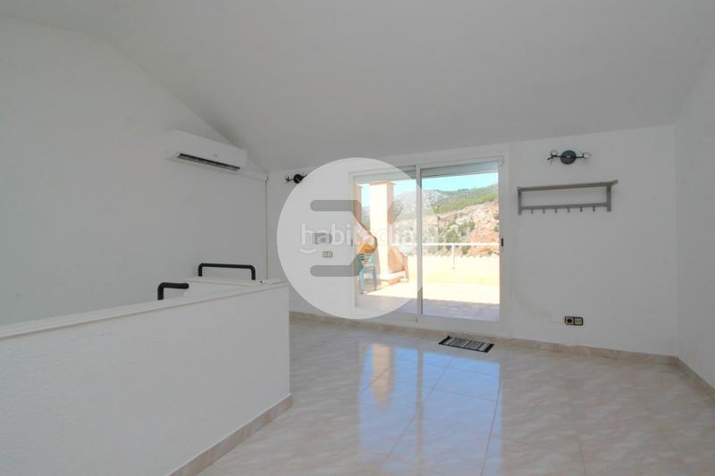 Foto 31360002-41a7-4170-8b15-7060357ddbb2. Casa adossada amb aparcament piscina a les botigues de Sitges Sitges Foto 31360002-41a7-4170-8b15-7060357ddbb2. Casa adossada amb aparcament piscina a les botigues de Sitges Sitges