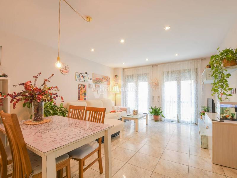 Foto 1380067b-d82c-4b98-b8f7-32855f6c35f6. Etagenwohnung mit heizung in Nord Vic Foto 1380067b-d82c-4b98-b8f7-32855f6c35f6. Etagenwohnung mit heizung in Nord Vic