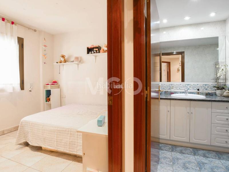 Foto b0df70f7-8740-4a71-9c70-884a5f270b6f. Etagenwohnung mit heizung in Nord Vic Foto b0df70f7-8740-4a71-9c70-884a5f270b6f. Etagenwohnung mit heizung in Nord Vic