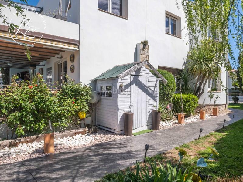 Foto a391c2af-dfa6-41cc-b429-c51102a89fea. Casa amb calefacció aparcament piscina a Carmençó Empuriabrava Foto a391c2af-dfa6-41cc-b429-c51102a89fea. Casa amb calefacció aparcament piscina a Carmençó Empuriabrava