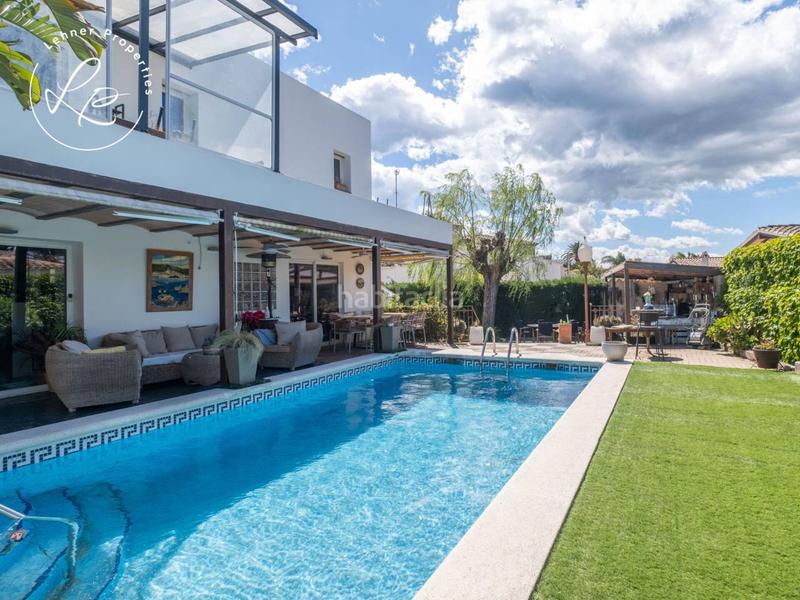 Foto d061e278-2b9e-499f-b373-8dee6befe860. Casa amb calefacció aparcament piscina a Carmençó Empuriabrava Foto d061e278-2b9e-499f-b373-8dee6befe860. Casa amb calefacció aparcament piscina a Carmençó Empuriabrava