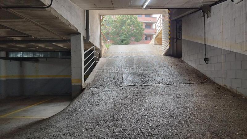 Foto d7f13ab7-96bd-4458-8efe-d421f7fefe4f. Parking coche en eix onze de setembre 25 en El Sucre-El Nadal Vic Foto d7f13ab7-96bd-4458-8efe-d421f7fefe4f. Parking coche en eix onze de setembre 25 en El Sucre-El Nadal Vic