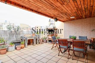 Attique Carrer casteras. Ático con dos terrazas privadas Attique Carrer casteras. Ático con dos terrazas privadas