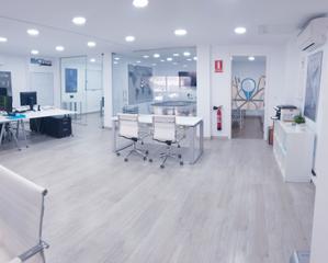 Oficina Avenida de andalucía Oficina Avenida de andalucía