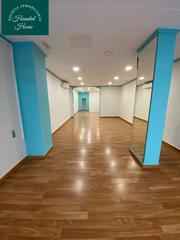 Lloguer Local Comercial a Centro. Local com. en alquiler en villacerrada. Lloguer Local Comercial a Centro. Local com. en alquiler en villacerrada.