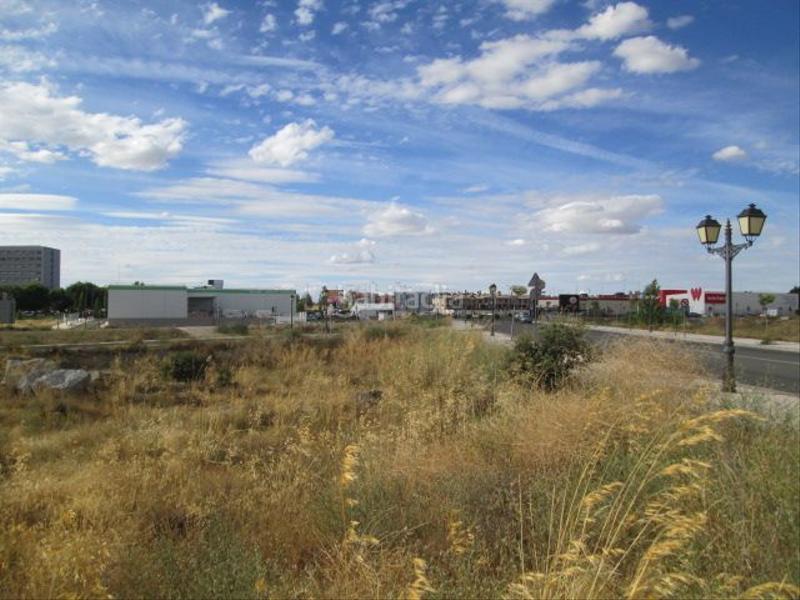 Foto 7f91941f-80c8-4184-b516-1e7b7a551bac. Wohngrundstück in ramon de francisco 3 in Hervencias Ávila Foto 7f91941f-80c8-4184-b516-1e7b7a551bac. Wohngrundstück in ramon de francisco 3 in Hervencias Ávila