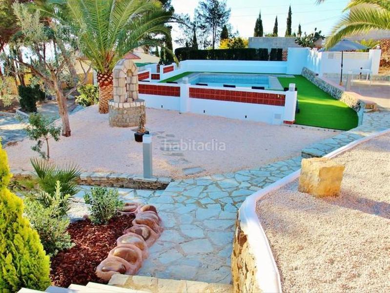 Foto aa8b71c0-fe59-4293-abda-326e1891661a. House with parking in Oltamar - Cucarres Calp Foto aa8b71c0-fe59-4293-abda-326e1891661a. House with parking in Oltamar - Cucarres Calp