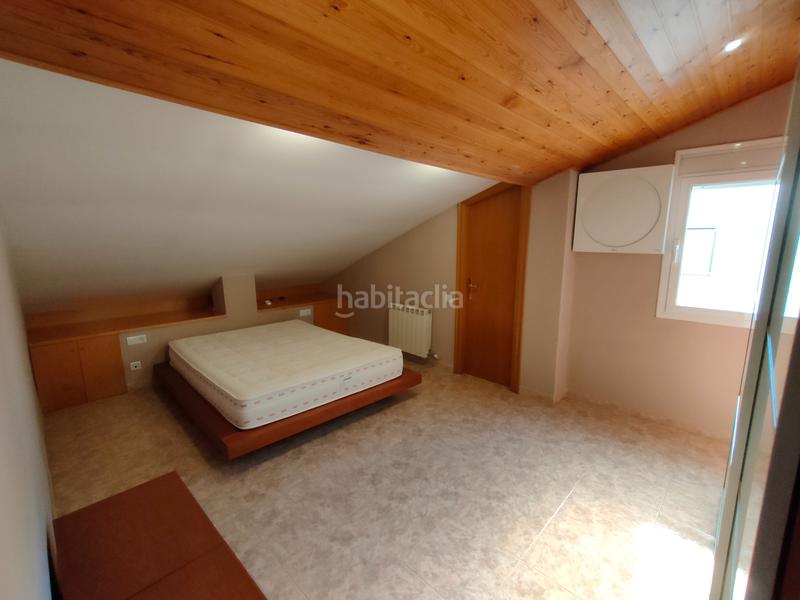 Foto c95eb240-4984-424d-b508-8100f3afd5ee. Dúplex amb calefacció aparcament a Eixample Sud-Migdia Girona Foto c95eb240-4984-424d-b508-8100f3afd5ee. Dúplex amb calefacció aparcament a Eixample Sud-Migdia Girona