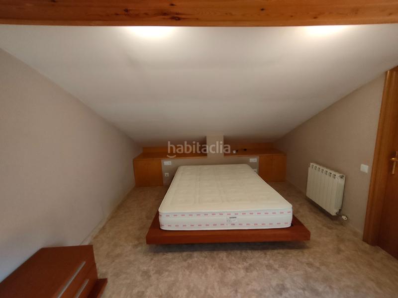 Foto d912cbc8-57ef-4757-b424-653688c4b829. Dúplex amb calefacció aparcament a Eixample Sud-Migdia Girona Foto d912cbc8-57ef-4757-b424-653688c4b829. Dúplex amb calefacció aparcament a Eixample Sud-Migdia Girona