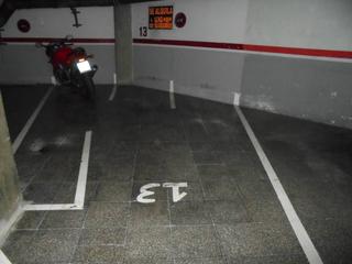 Posto auto in Eixample. Plaza de parking en el centro Posto auto in Eixample. Plaza de parking en el centro