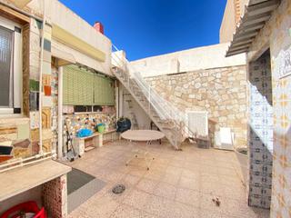 Maison  Monovar. Encantadora casa con gran potencial junto al mar, en el barrio d Maison  Monovar. Encantadora casa con gran potencial junto al mar, en el barrio d