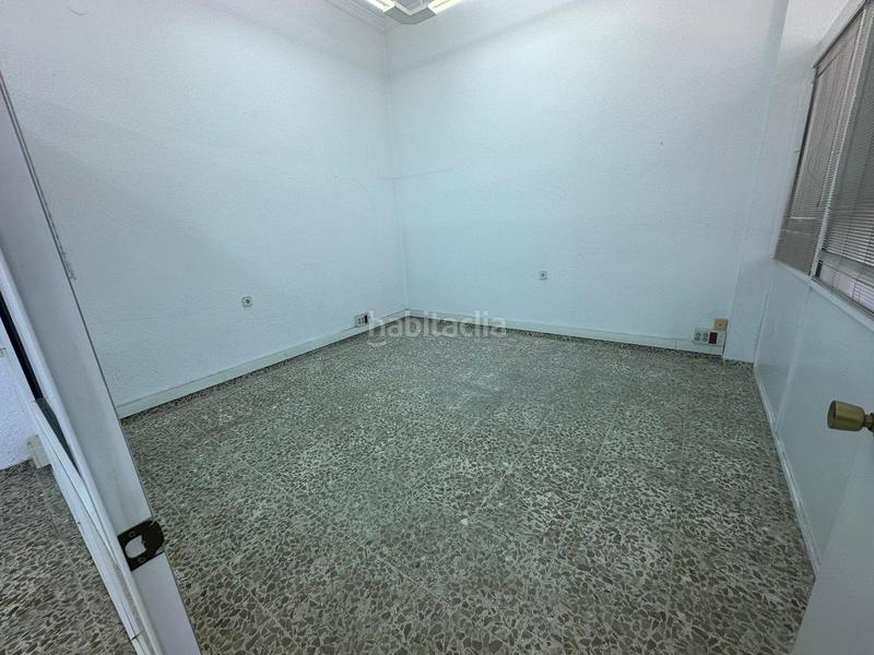 Foto b5375493-abd2-45e6-bda5-36793ac89c58. Local comercial a Centro Torre del Mar Foto b5375493-abd2-45e6-bda5-36793ac89c58. Local comercial a Centro Torre del Mar