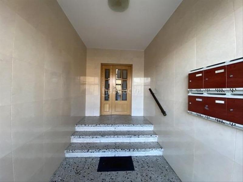 Foto 616ac06f-bec0-498c-beb7-e82c86d8f1cf. Piso  para reformar en trobajo del camino en Crucero León Foto 616ac06f-bec0-498c-beb7-e82c86d8f1cf. Piso  para reformar en trobajo del camino en Crucero León