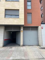 Miete Autoparkplatz in Centro. Alquiler plaza de garaje en rosaleda Miete Autoparkplatz in Centro. Alquiler plaza de garaje en rosaleda