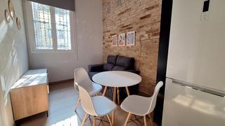 Rent Flat  Tres senyores. Tres senyores gracia Rent Flat  Tres senyores. Tres senyores gracia