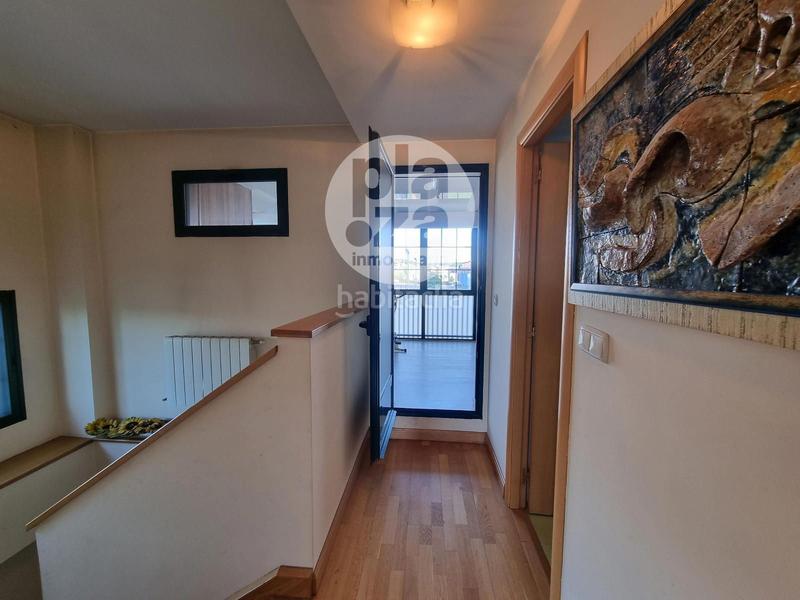 Foto 04c6b3e4-6182-4d65-a19c-695f27788d6a. Casa adosada amplio adosado en esquina en villimar en Burgos Foto 04c6b3e4-6182-4d65-a19c-695f27788d6a. Casa adosada amplio adosado en esquina en villimar en Burgos