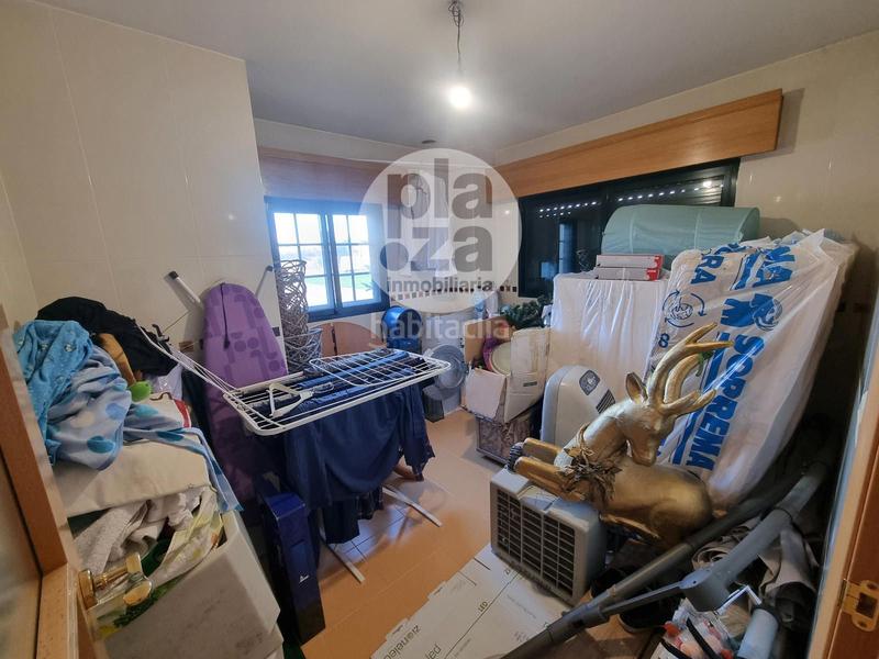 Foto 13d22904-a649-4a8a-8a66-611d5490a21d. Casa adosada amplio adosado en esquina en villimar en Burgos Foto 13d22904-a649-4a8a-8a66-611d5490a21d. Casa adosada amplio adosado en esquina en villimar en Burgos