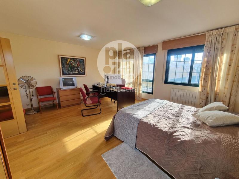 Foto 72558eeb-d656-4b0b-80b8-3df66088a794. Casa adosada amplio adosado en esquina en villimar en Burgos Foto 72558eeb-d656-4b0b-80b8-3df66088a794. Casa adosada amplio adosado en esquina en villimar en Burgos