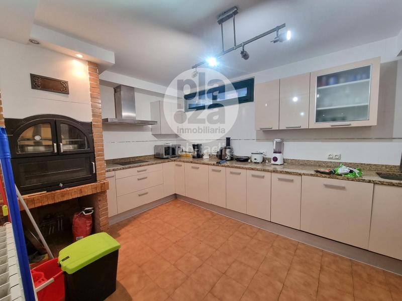 Foto f5b72808-9a90-40ae-9e62-89ad4573ad31. Casa adosada amplio adosado en esquina en villimar en Burgos Foto f5b72808-9a90-40ae-9e62-89ad4573ad31. Casa adosada amplio adosado en esquina en villimar en Burgos