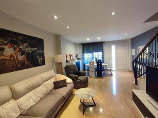 Maison jumelée à Onda. Fantástico adosado en onda Maison jumelée à Onda. Fantástico adosado en onda