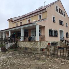 Édifice Diseminados. Se vende o alquila hostalrestaurante en pleno funcionamiento a 3 Édifice Diseminados. Se vende o alquila hostalrestaurante en pleno funcionamiento a 3
