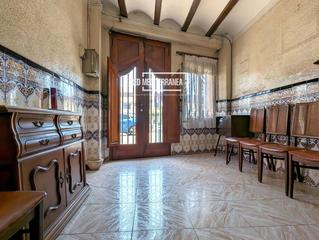Casa  Alacant. Casa de pueblo con terraza y arquitectura a medida en bellreguar Casa  Alacant. Casa de pueblo con terraza y arquitectura a medida en bellreguar