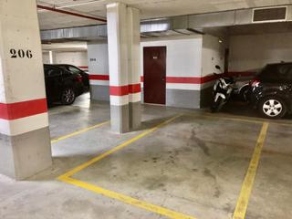 Lloguer Aparcament cotxe a Avenida imperio argentina 6. Parking en res. piscis i parque litoral Lloguer Aparcament cotxe a Avenida imperio argentina 6. Parking en res. piscis i parque litoral