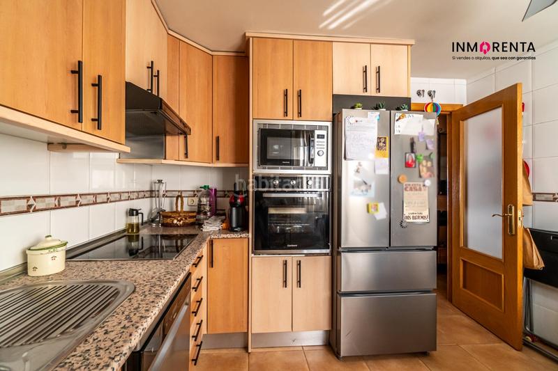 Foto 6e0d4cd7-5285-4659-9176-6296de332cfe. Semi detached house with heating parking in Centro Navalcarnero Foto 6e0d4cd7-5285-4659-9176-6296de332cfe. Semi detached house with heating parking in Centro Navalcarnero