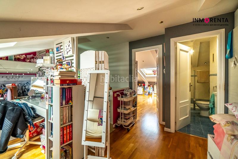 Foto aeaeff1b-e3ac-4a4b-a1cb-908567e80aa9. Semi detached house with heating parking in Centro Navalcarnero Foto aeaeff1b-e3ac-4a4b-a1cb-908567e80aa9. Semi detached house with heating parking in Centro Navalcarnero