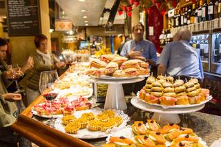 Traspàs Local Comercial De celanova (a valenza). 750 bar taperia bar valenza Traspàs Local Comercial De celanova (a valenza). 750 bar taperia bar valenza