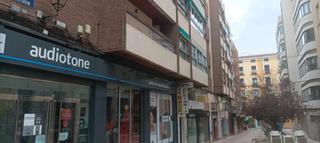 Lloguer Oficina a Calle de josé luis álvarez de castro 5. Piso oficinas, despachos o similar en centro ciudad. 3-4 despach Lloguer Oficina a Calle de josé luis álvarez de castro 5. Piso oficinas, despachos o similar en centro ciudad. 3-4 despach