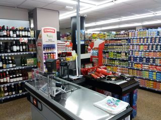 Local con inquilinos en Sant Quirze Parc-Vallsuau-Castellet. Local comercial de 150 m2 Local con inquilinos en Sant Quirze Parc-Vallsuau-Castellet. Local comercial de 150 m2