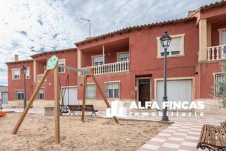 Casa adossada a Madrid valencia 4. Chalet adosado en venta en honrubia Casa adossada a Madrid valencia 4. Chalet adosado en venta en honrubia
