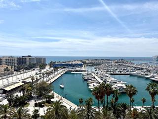 Appartement  Paseo de l'explanada de españa. Espectacular vivienda histórica en primera línea del puerto de a Appartement  Paseo de l'explanada de españa. Espectacular vivienda histórica en primera línea del puerto de a