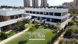 Casa a schiera in Vistahermosa. Adosado seminuevo de 262 m y 5 habitaciones en vistahermosa Casa a schiera in Vistahermosa. Adosado seminuevo de 262 m y 5 habitaciones en vistahermosa