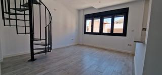 Lloguer Estudi a Albolote. Estudio con terraza Lloguer Estudi a Albolote. Estudio con terraza