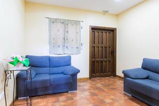 Edificio en Valmadrid. Residencia geriátrica moderna y en pleno funcionamiento cerca de Edificio en Valmadrid. Residencia geriátrica moderna y en pleno funcionamiento cerca de
