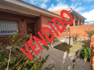 Xalet a Calle barrio del pilar 1. ¡¡¡¡ oportunidad!!!! casa en una planta con 3 dormiotiros Xalet a Calle barrio del pilar 1. ¡¡¡¡ oportunidad!!!! casa en una planta con 3 dormiotiros